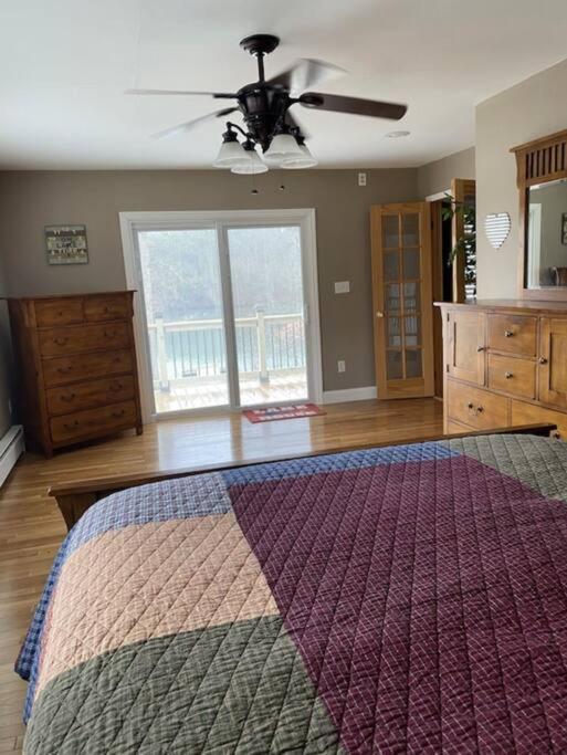 Holiday home Lakehouse Hot Tub & Pool Close To Ark Encounter