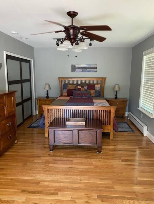Holiday home Lakehouse Hot Tub & Pool Close To Ark Encounter *
