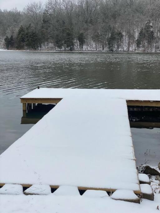 Lakehouse Hot Tub & Pool Close To Ark Encounter