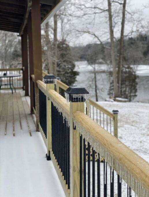 Holiday home Lakehouse Hot Tub & Pool Close To Ark Encounter